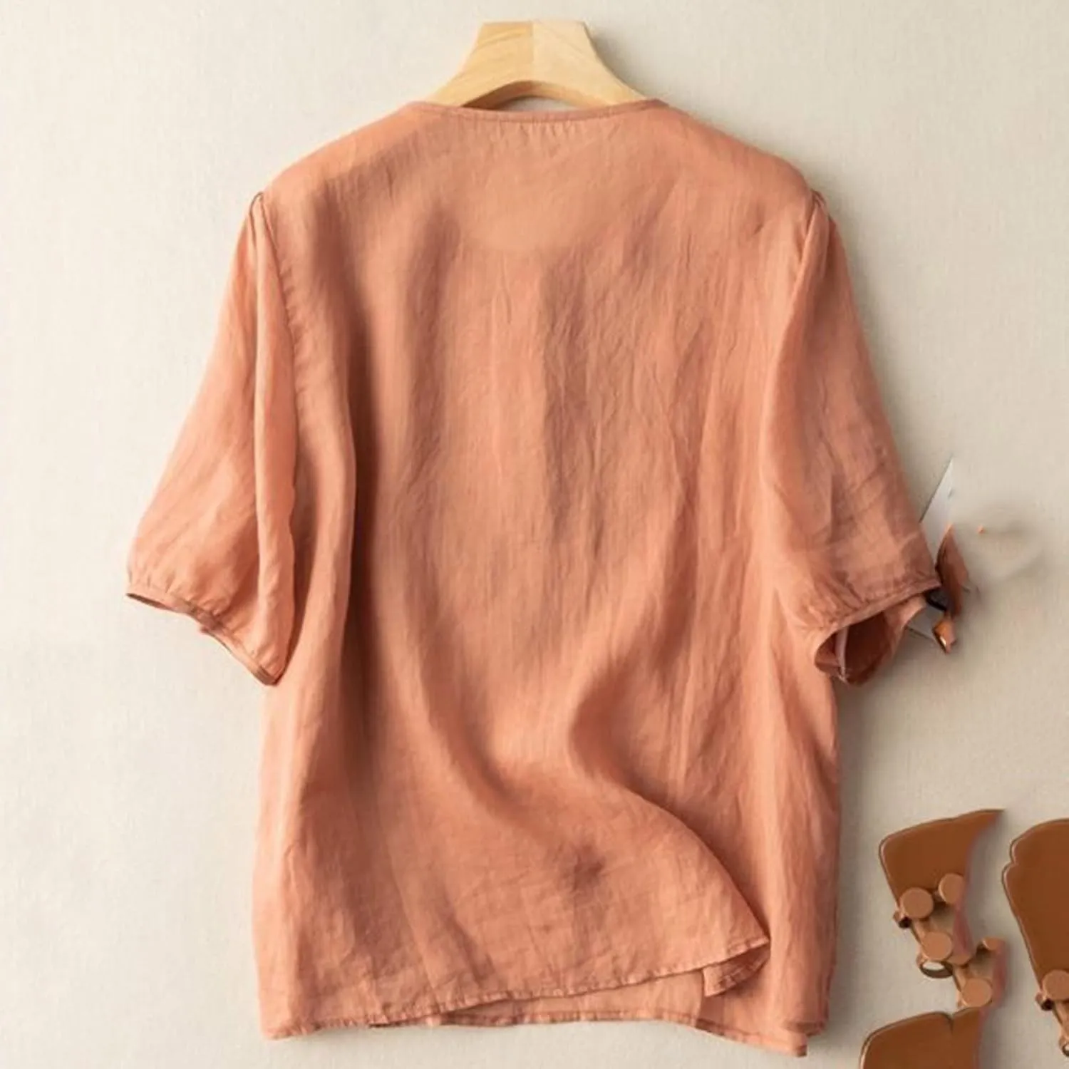 Lmdudan 2025 Boho Embroidered Tops for Women Cotton Linen Peasant Blouses Summer Short Sleeve Bohemian Shirts Tees Tunics
