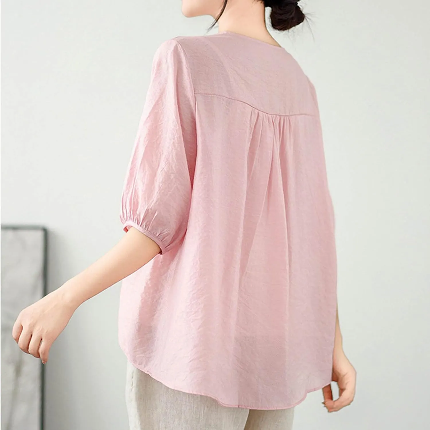 Lmdudan 2025 Summer Embroidered Tops for Women Cotton Linen Tees Half Sleeve V Neck Blouses Breathable Soft Comfy Shirts