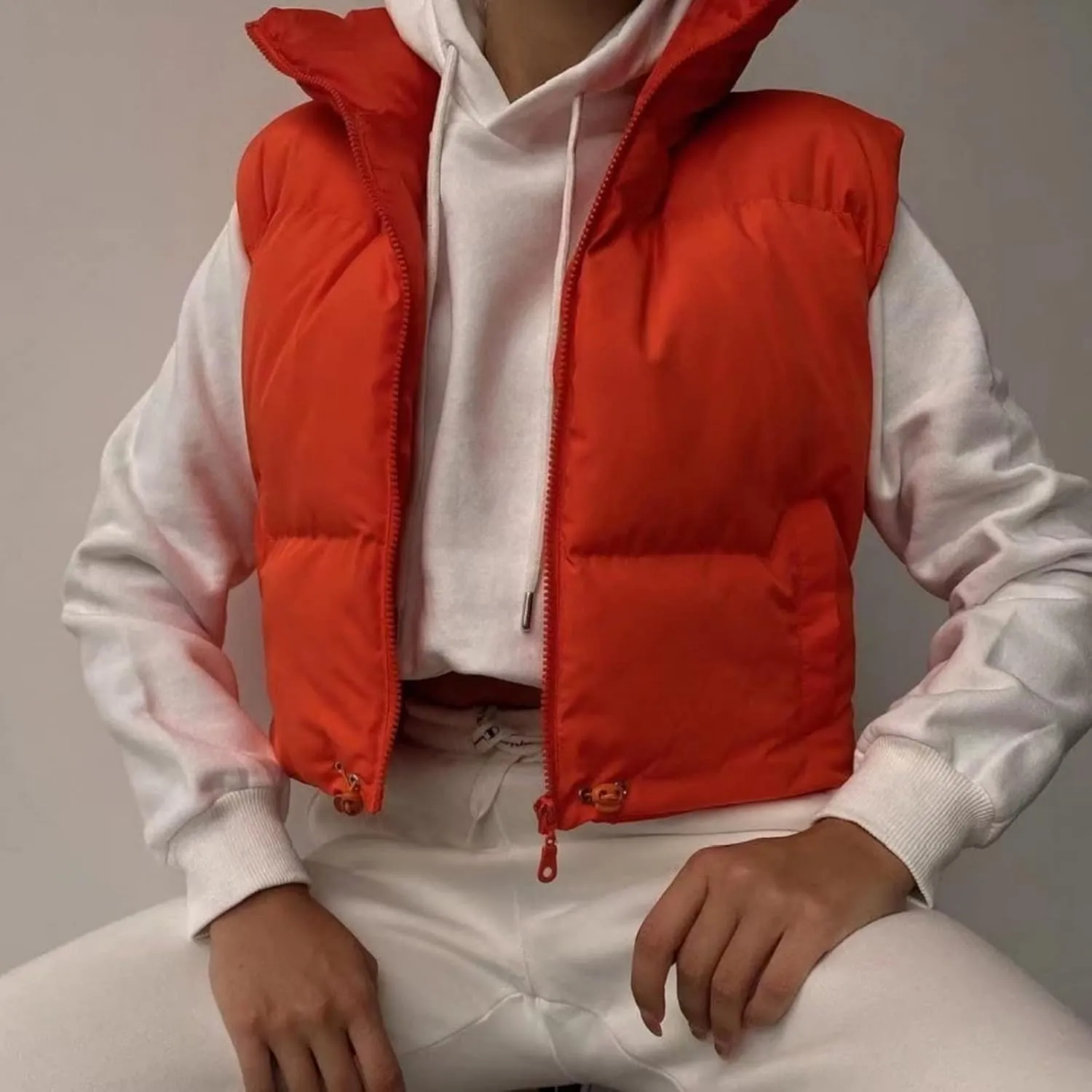 Shiyifa Women's Fashion High Neck Zipper Cropped Puffer Vest Jacket Coat